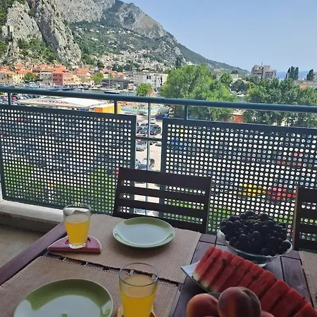 Apartman City, Sea And River View, *